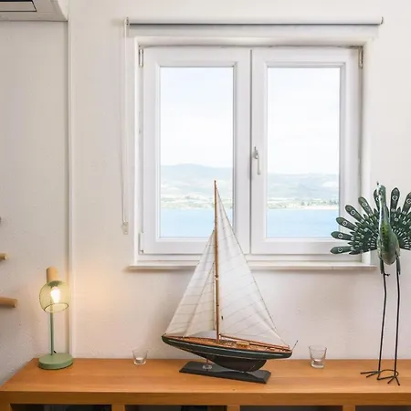 Aspen 2bedroom With Seaview Apartman Trogir