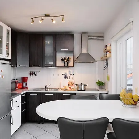 Aspen 2bedroom With Seaview