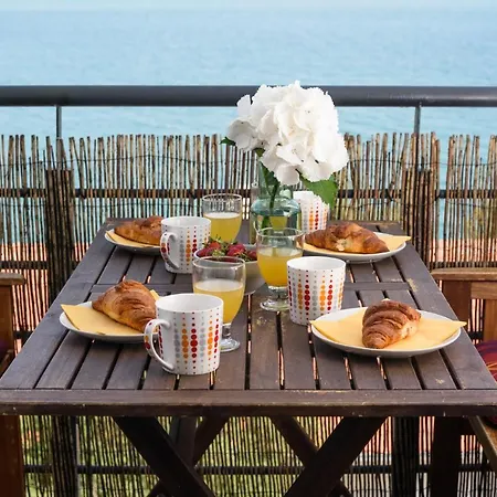 Aspen 2bedroom With Seaview Apartment Trogir