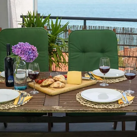 Aspen 2bedroom With Seaview